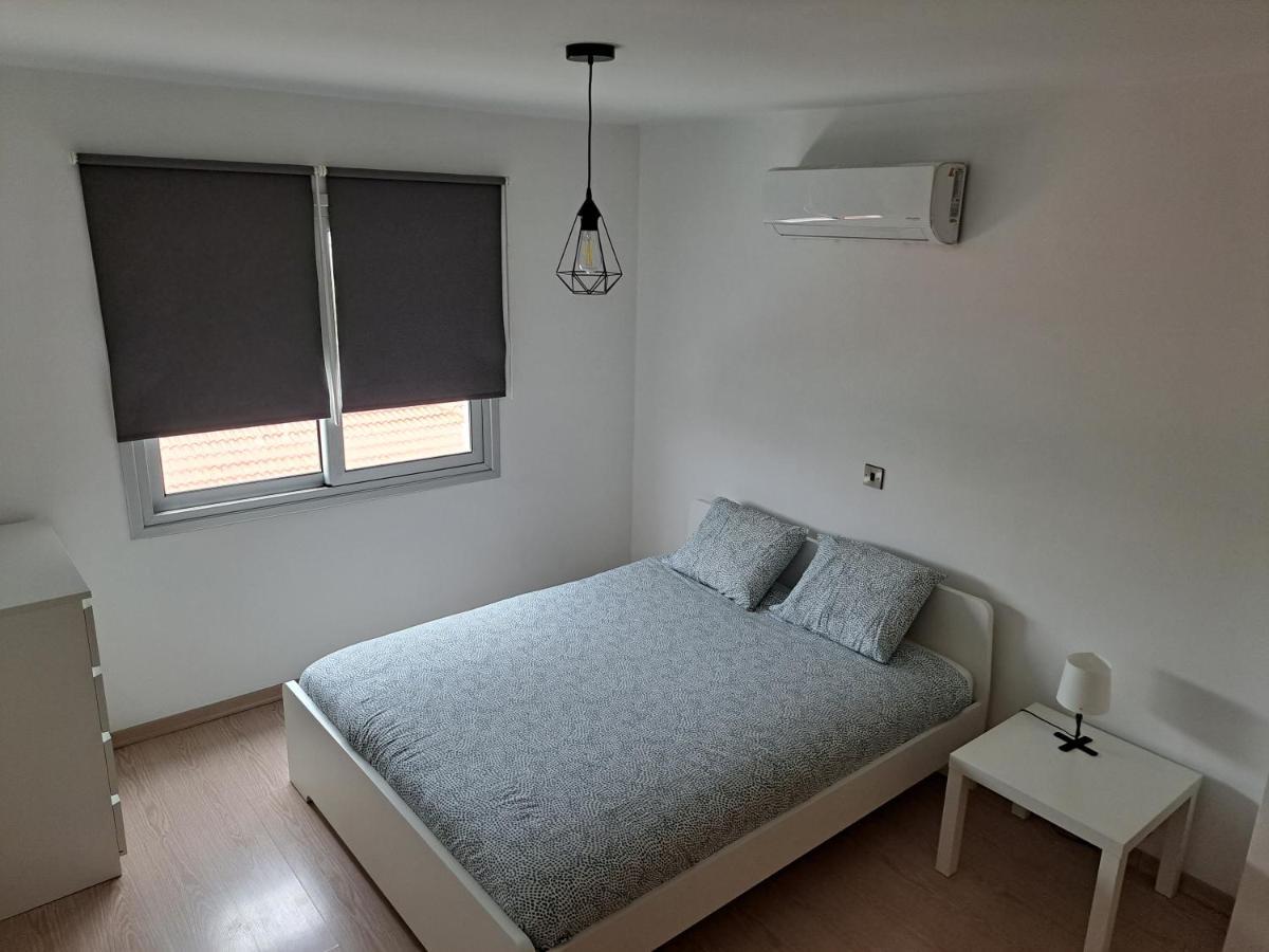 Modern Suite, Xl Balcony, Parking Никосия Экстерьер фото